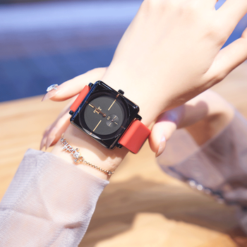 天塔(tt)天塔tt大表盘女士时尚潮流轻奢小众真皮手表 红色