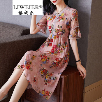 黎威尔品牌女装轻熟风粉色V领印花真丝裙夏装2021年新款欧美修身洋气碎花连衣裙 粉色 L