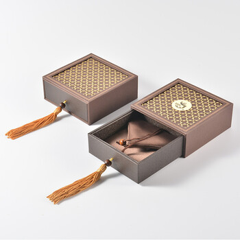 Jd优选 高品质古法黄金银手镯盒玉器翡翠包装盒子传统传承镂空珠宝首饰收纳盒咖啡色 老凤祥盒子 布袋 图片价格品牌报价 京东