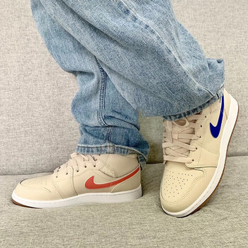 耐克(nike)aj女鞋2023春季新款air jordan aj1乔1运动休闲篮球鞋板鞋