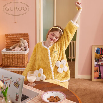 果壳（Gukoo）睡衣女秋季家居服女小熊珊瑚绒加厚双面绒开衫迪士尼睡衣套装女 鹅黄 S