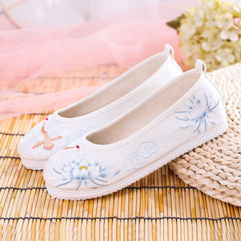 古风汉服鞋汉服鞋子女古风夏季配古代汉鞋平底古装淡雅学生明制绣花鞋