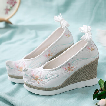 春季新款古风绣花鞋子女9厘米改良古装汉服鞋高跟布鞋古代仙女鞋 靓