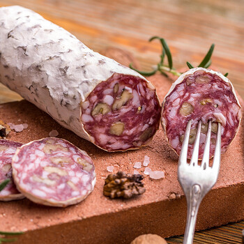 法国百思达萨拉米肠整根salami干香肠生食风干生吃即食萨拉米香肠