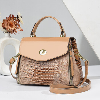 蜘蛛王女包夏季包新款小方包高级感送妈妈大气包通勤简约 卡其色