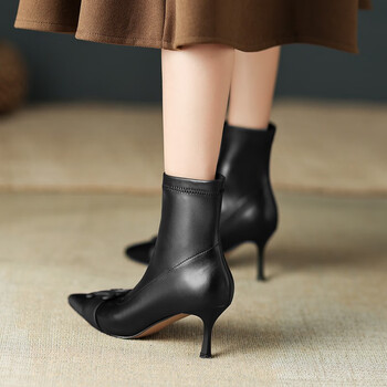 足颜弹力超纤高跟靴子女尖头矮靴百搭为大家短靴女套筒皮带扣女士皮靴
