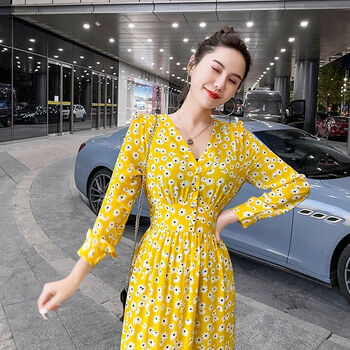 【女装新款】波点V领气质大摆长裙2021秋季新款韩版可盐可甜小邹菊碎花连衣裙 小邹菊黑色 XL 125-140斤