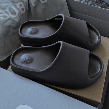 椰子拖鞋yeezyslide暖沙黄过验新款松糕底外穿踩屎感凉鞋男女黑色正确