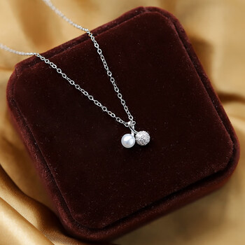 樱桃项链女夏轻奢小众设计简约气质锁骨链年新款潮感颈链刻字樱桃项链