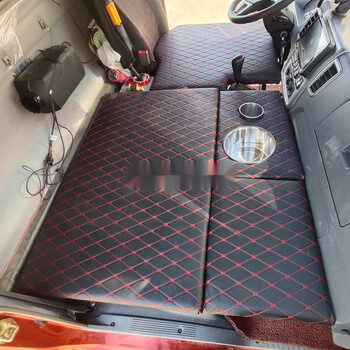 2米轻卡单排货车改装卧铺中国重汽豪沃悍将驾驶室装饰内饰4米2 拆靠背