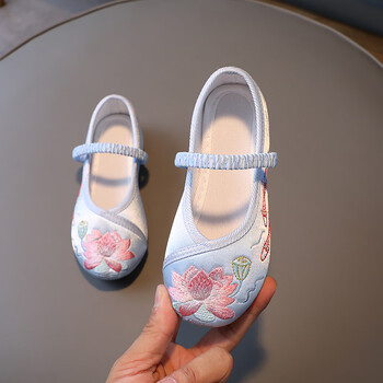 丘莱兔 三月三民族服饰儿童广西三月三民族绣花鞋壮族女童鞋子小女孩