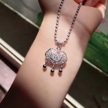 周大福同款990足银长命锁宝宝镂空项链吊坠儿童大人平安锁毛衣链情侣