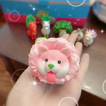 礼物送朋友转运小摆件饰品颜值款白菜狗粉色礼盒礼袋花束串灯精美包装