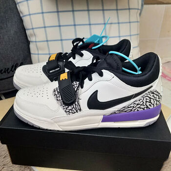 水泥灰淡蓝运动鞋街拍情侣休闲百搭学生low篮球鞋跑步鞋 aj312湖人紫