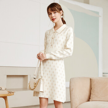 【2021秋冬新款】betu百图女装亮丝提花娃娃领软糯法式收腰显瘦中长款毛织连衣裙裙子2110T68 杏色 M