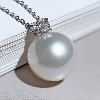 白色珍珠吊坠配啥项链好看的简单介绍