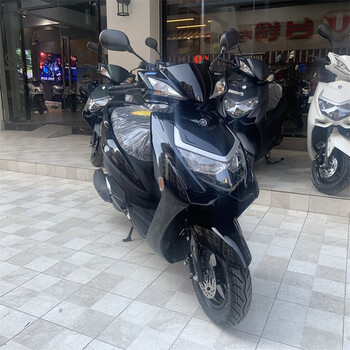 亮黑色 雅马哈液晶表赛鹰gt豪华版