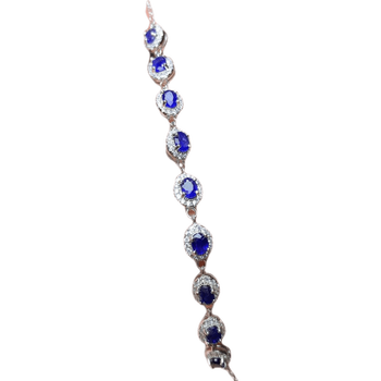 蓝宝石手链排行榜前十名有哪些（蓝宝石手链哪个品牌最好最实用）