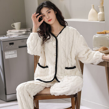 青年甜美可爱学生开衫长袖冬天法兰绒家居服套装珂尔妮白色2120女m