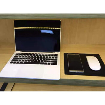 新款假电脑道具13寸macpro薄笔记本仿真电脑模型道具133寸白色黑屏