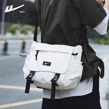 回力warrior单肩斜挎包男大容量机车工装高级感帆布包学生上课通勤