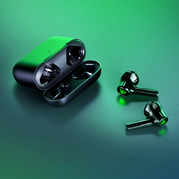 雷蛇(razer)战锤狂鲨真无线x蓝牙入耳式手机游戏音乐运动发光耳机塞