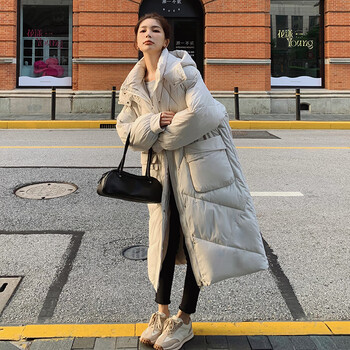 阿玛瑟送女友长辈过年穿漂亮冬季高中女生羽绒服大学生长款韩版冬天