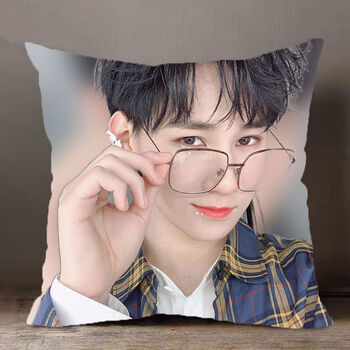 花仟陌张真源周边抱枕tnt时代少年团靠枕同款送男女生日礼物靠垫