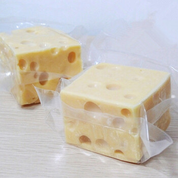 琪雷萨大孔芝士500g原制奶酪分装低盐低钠干酪250克黄波车打车达大孔