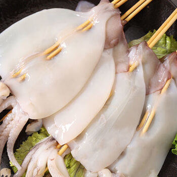 新鲜鱿鱼串铁板鱿鱼串冷冻烧烤鱿鱼串鱿鱼片鱿鱼须鱿鱼头海鲜批发90g