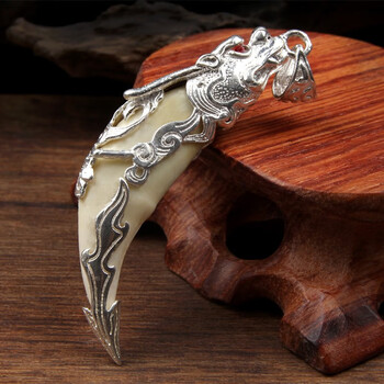 7厘米男女士925银狼牙形项链吊坠真獒牙狗牙镶嵌套配饰饰品 素银款式