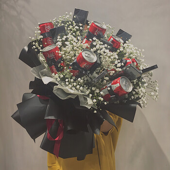 花束养乐多生日礼物送男友女友闺蜜全国同城配送店8瓶可口可乐花束