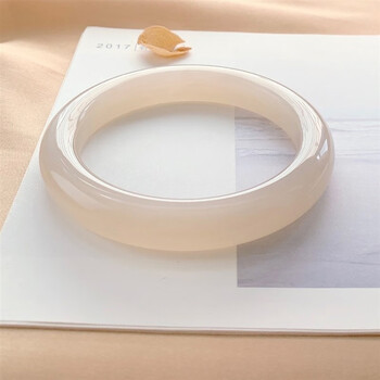 万礼福藕粉和田玉手镯女款圆条镯子旺夫贵妃镯淡粉真玉石籽料送礼物