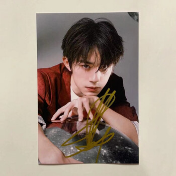 易烊千玺亲笔签名照周边 tfboys四字弟弟千玺同款亲签 6寸明信片 03