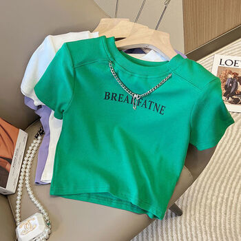 企迈短装t恤女露脐装性感露脐短袖女t恤设计感带链条字母短袖t恤女学