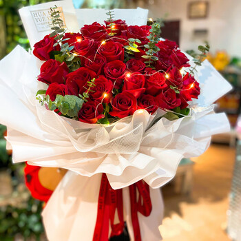 情人节送多少朵花好(情人节送多少朵花好呢)