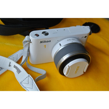 Nikon/尼康J1套机J2J4J5V1二手微单相机入门机单电迷你数码相机10-30镜头 95新尼康J1+10-30镜头 带电池，充电器，肩带，32G卡，相机包，读卡器
