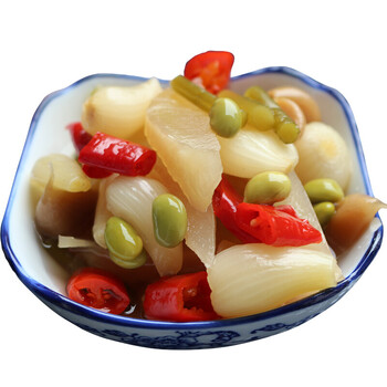 四川泡菜酸甜什锦泡菜腌制菜萝卜藠头大蒜下饭小菜