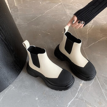 啄木鸟牛皮版真皮松糕厚底圆头马丁靴女增高短筒切尔西靴子鞋子黑色单