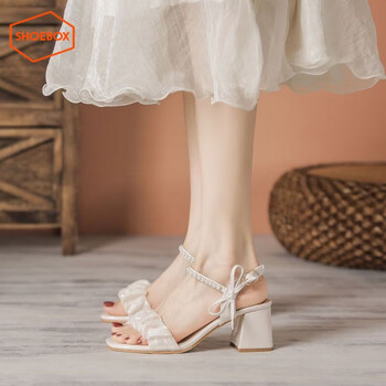 鞋柜(shoebox)达芙妮集团旗下一字带凉鞋女软皮不磨脚夏季新款女款