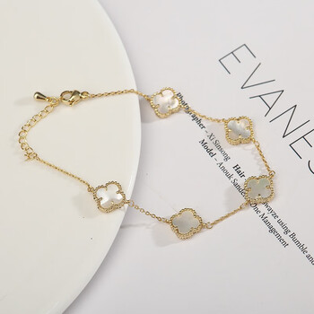 施华洛世奇母贝四叶草手链2022年新款女ins小众设计冷淡风闺蜜生 白色