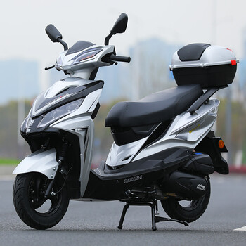 全新大油箱踏板摩托车燃油国四电喷整车可上牌男女士125c省油外卖