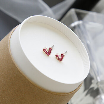 七度品尚2019日韩文艺红色桃心小巧精致耳钉时尚简约甜美心形耳饰品女