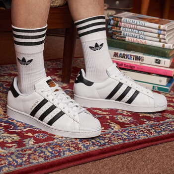 阿迪达斯三叶草男女鞋2024春款superstar金标贝壳头情侣低帮休闲鞋EG4959 EG4958 主推款 42.5