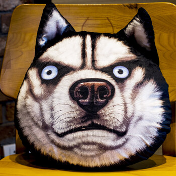 特惠狗头抱枕二哈表情包男毛绒玩具女抱着睡觉床上哈士奇超丑公仔搞怪