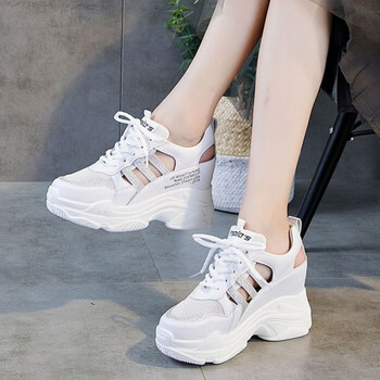 内增高小白鞋女2019夏季新款韩版百搭厚底松糕鞋显瘦透气凉鞋女夏