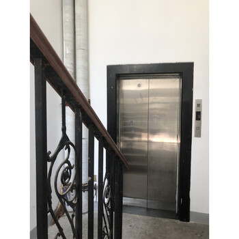 世界名园A区2号楼1单元901