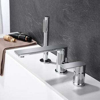 日本卫浴 toto黑色黄铜缸边坐式加长浴缸龙头拉丝金色三孔水龙头冷热