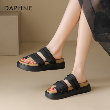 达芙妮平跟厚底凉拖鞋女2026夏季新款套趾外穿沙滩度假凉鞋舒适百搭拖鞋 黑色 37