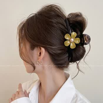 歌米诺简约花朵大号发夹女2026新款高级感后脑勺鲨鱼夹子发量多发卡头饰 4#巧克力棕【大号】花朵圆珠抓夹约13cm 1个